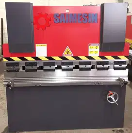 MESIN TEKUK BENDING PLAT 30 TON X 1600 MM