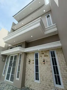 Dijual Rumah Cantik 2 Lantai Manukan Surabaya Barat, SHM di Bawah 1M