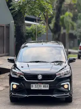 Suzuki Ertiga Sport Manual 2019 Sperti Baru !!!
- KM low 14rb