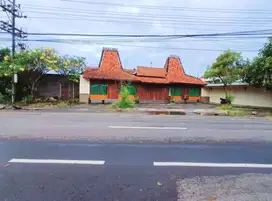 Tempat Usaha Sangat Strategis Furnish Dekat Bandara Di Colomadu