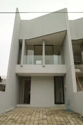 Rumah Graha Green Garden