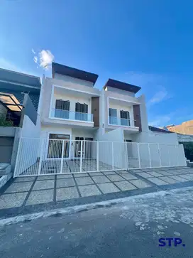 New-Modern, Rumah 2 lantai di Perumahan Baruk Tengah MERR