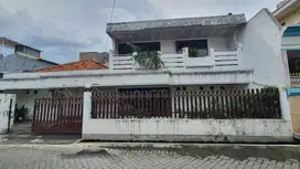 Jual Rumah Hitung Tanah Karang Empat Surabaya