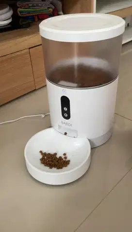 Bardi Automatic Feeder