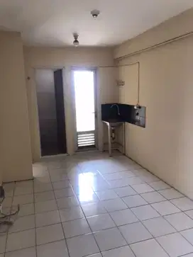 Apartemen Gading Nias 2 Kamar Kosongan di HOEK View Lepas ke Mal