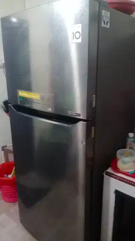 Service Ac,Mesin Cuci,Kulkas,Pompa Air dan Bongkar Pasang AC.