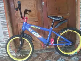 Sepeda BMX anak Ring 18