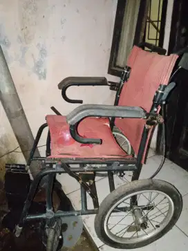 Fs kursi roda minus kotor