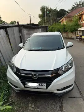 HR-V E 1.5 CVT 2018 PUTIH