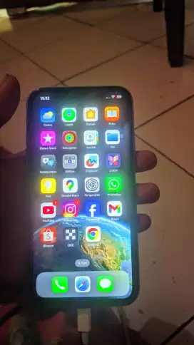 iphone XR 128 GB SIMLOCK fullset
