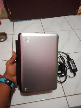 Notebook xp normal mulus minus harus colok aja