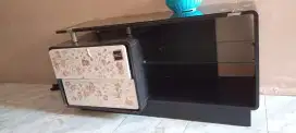 meja TV seperti di foto