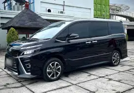 [ TDP 0 ] Toyota Voxy 2.0 2018