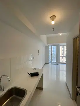 DIJUAL CEPAT APARTEMENT DENGAN VIEW CAKEP TIPE STUDIO PIK2 siap huni