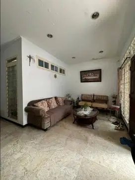 Dijual Rumah 2 Lantai Tanjung Duren Timur Jakarta Barat