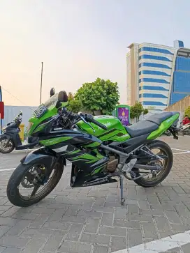 Kawasaki Ninja RR New 2015 Istimewa KM Rendah