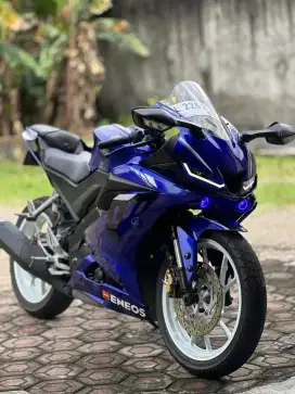 DIJUAL R15V3 2017