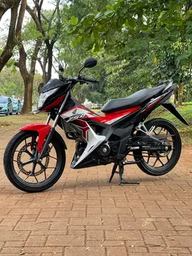 Cash/Kredit Honda Sonic 150 R Tahun 2023