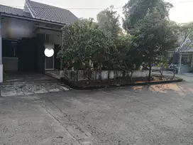 Dijual rumah Hook Di Harapan Mulya Regency Harapan Indah