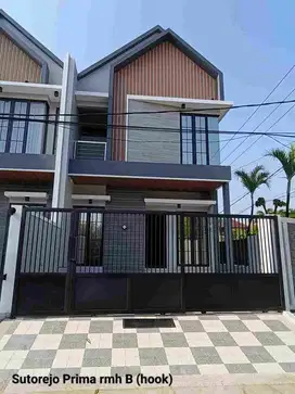di Jual Rumah Sutorejo Baru gress
