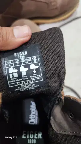 Jual sepatu eiger baru sekali pakai