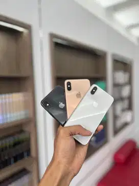 iPhone Xs 64GB Second Inter Fullset Mulus Nominus Bergaransi