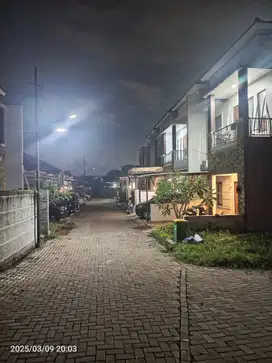 Sblah Tol & Akses Jaksel Rumah Mewah Readystok