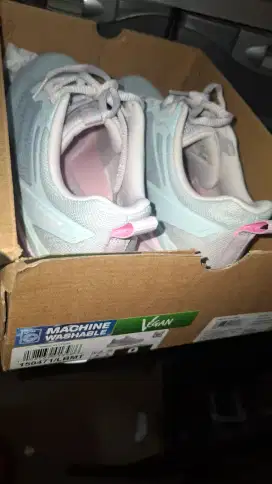 Skechers Edgeride Women's BARU Nego
