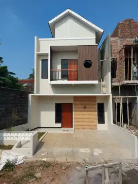 RUMAH BARU CLUSTER DEKAT KANTOR BPK BANYUMANIK