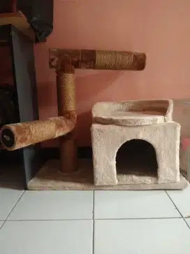 cat tree house untuk tempat main dan tidur kucing