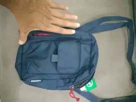 Tas slempang Eiger ORI
