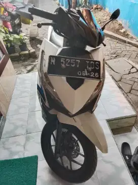Vario putih 125 2016