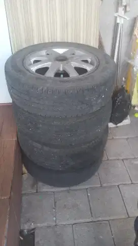 Velg 14 inch chev lova