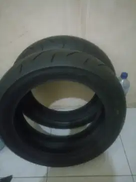 Ban aerox sepasang like new