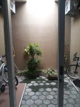 Dijual rumah hunian tengah kota