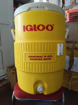 Igloo 37 ltr Dispenser Minuman Industrial Cooler - Kuning Wadah Saji M