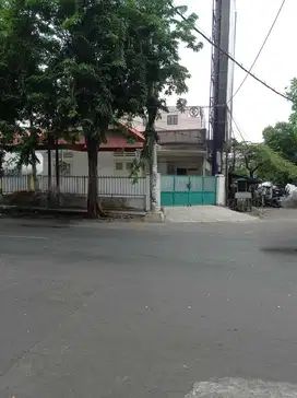 Rumah Tambaksari Row Jalan Sangat Lebar