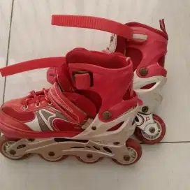 Sepatu roda power aosite merah