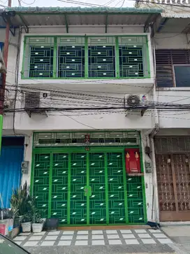 Dijual rumah jalan brigjend Katamso GG sahabat  Medan johor