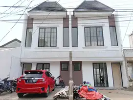 Rumah murah 2 lantai dekat Galaxy Pekayon 700jutaan