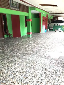 Rumah siap huni 250m type 4KT Harapan Indah Bekasi