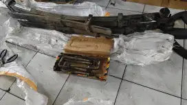 Jual Per belakang Daun Kanan Kiri Toyota Hilux Double Cabin