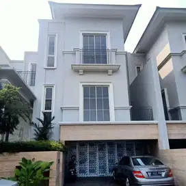 DIJUAL RUMAH MURAH MEWAH PRIVATE LIFT PINGGIR JALAN RAYA LEBAK BULUS