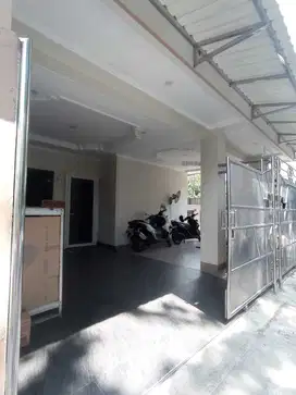 Jual Cepat Rumah 3,5 Lantai Taman Palem Lestari – 8KT, 3,5M Nego!