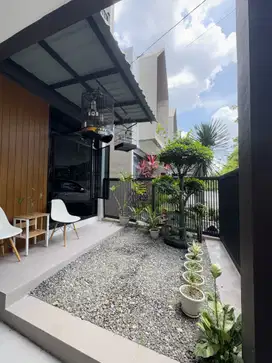 DIJUAL RUMAH TERRAWAT DAERAH MEDAN JOHOR KOMPLEK RESIDENTA