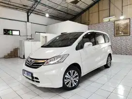 Honda FREED S Facelift 1.5 AT 2013 Electric door,Ac double