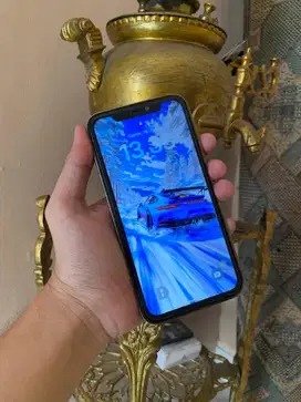 Iphone xr 64 GB custom 13 pro