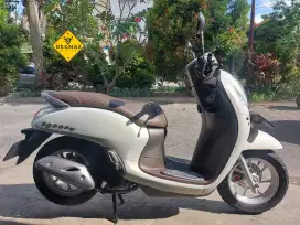 (DP 500 Rb)‼️ Honda Scoopy Prestige Keyless Putih Mulus 2022