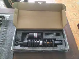 SHOCKBREAKER VND AK 221 B1 330MM FULL BLACK AS GOLD