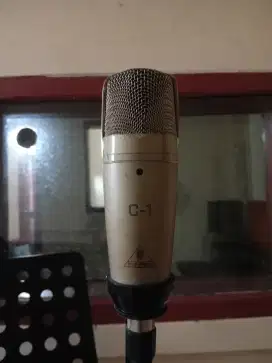 Mic condensor behringer c1